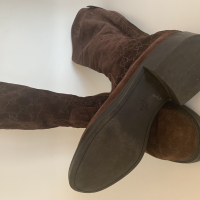 Bota Gucci GG Suede Marrom