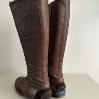 Bota Prada Marrom-35