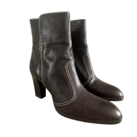 Bota Tod's Marrom Café Presponto Branco 37
