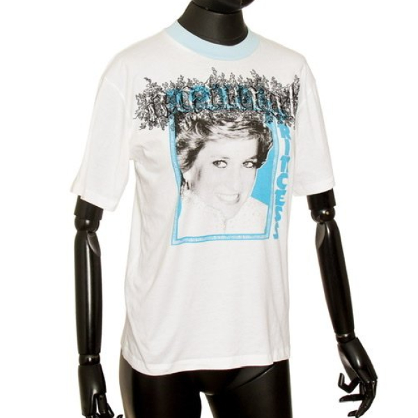 Camiseta Off- White 'Tribute 1 Princess Diana' - Nunca usada - P