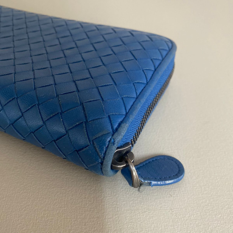 Carteira Bottega Veneta Intrecciato Azul