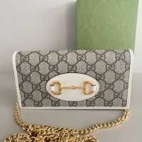 Bolsa Gucci com Detalhe Horsebit e Corrente