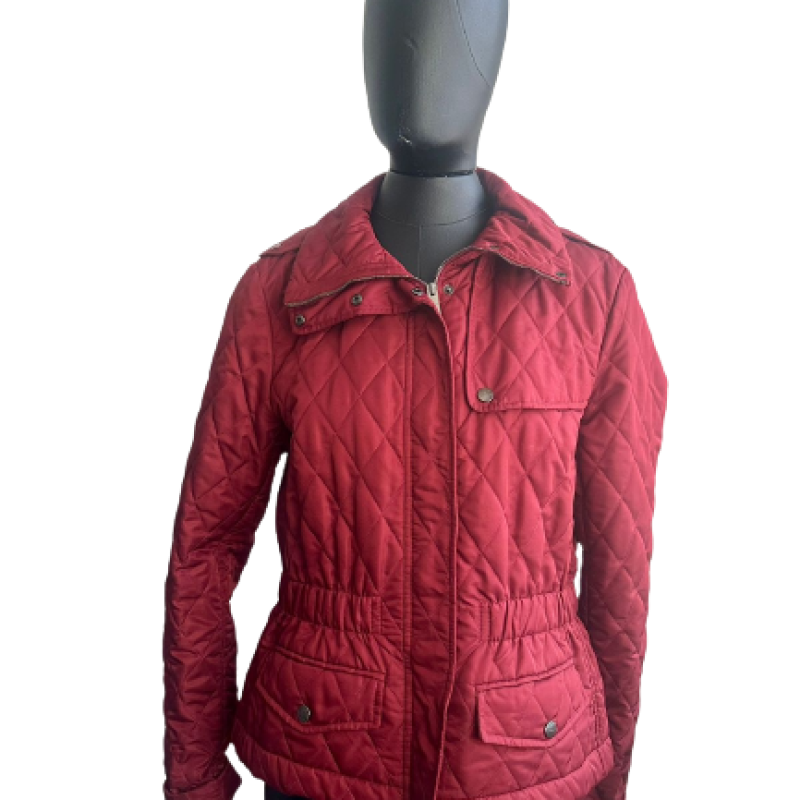 Casaco Burberry Matelassê Nylon Vinho-40 Casaco Burberry Matelassê Nylon Vinho-40