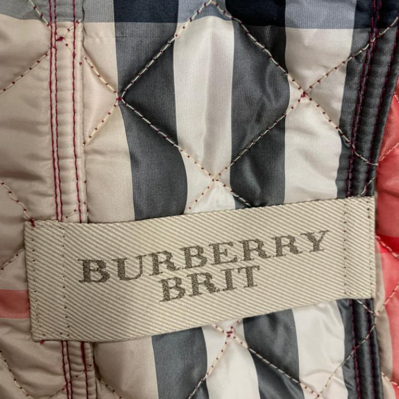 Casaco Burberry Nylon Matelassado Vinho-P