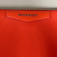 Clutch Givenchy Antigona Vermelha