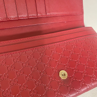 Carteira Gucci Microguccissima Vinho