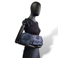 Clutch Prada Azul Marinho
