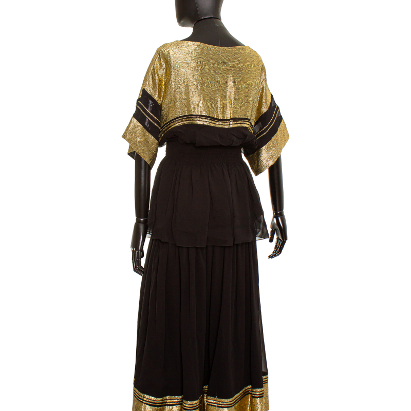 Conjunto Chloé Seda Preta Com Dourado