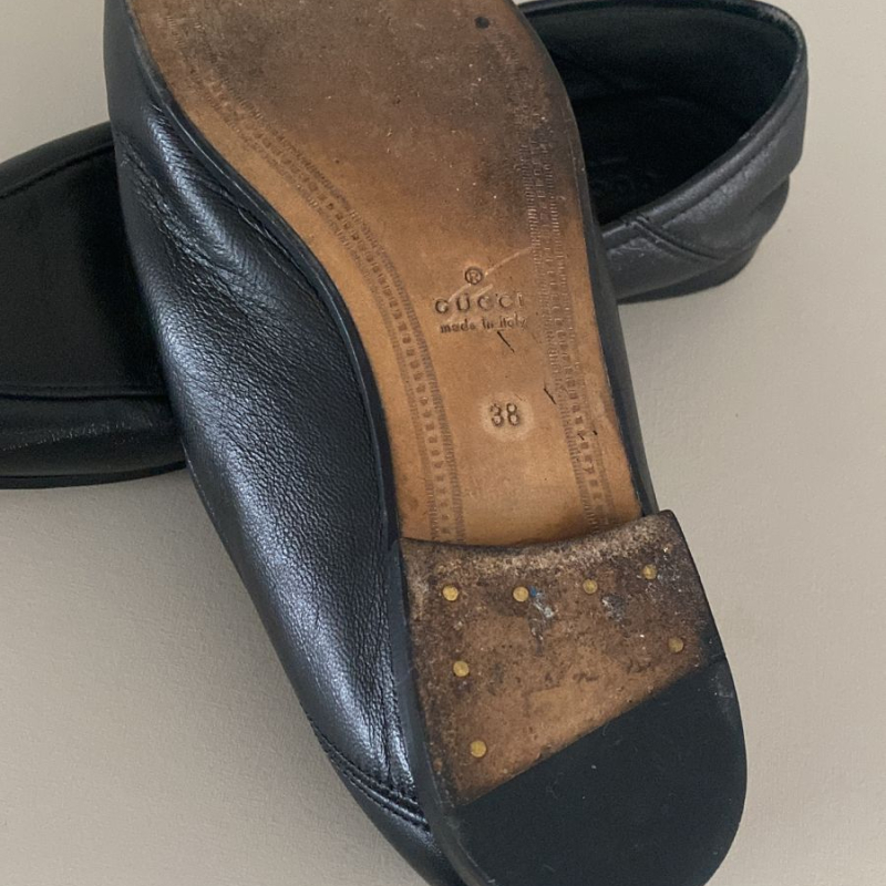 Mocassim Gucci Couro Preto Horsebit - 37