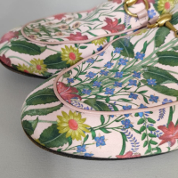 Mule Gucci Princetown New Floral-35