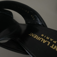Mule Yves Saint Laurent Loulou Preto-39