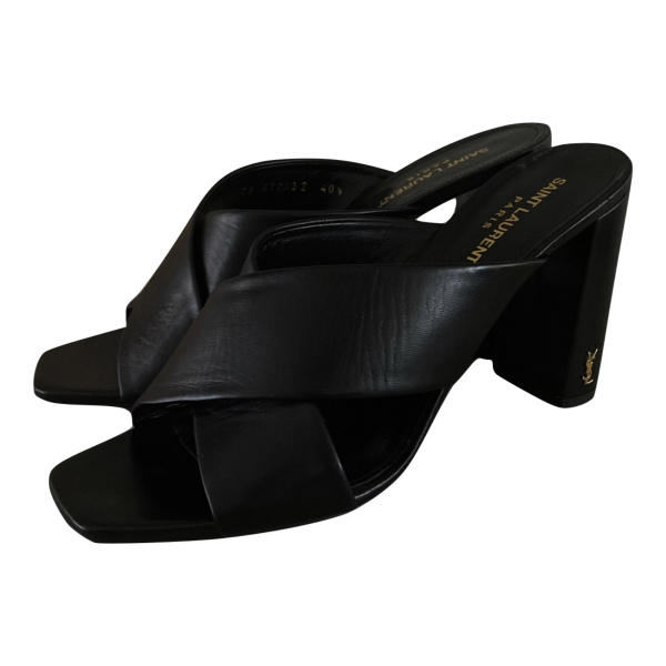 Mule Yves Saint Laurent Loulou Preto-39