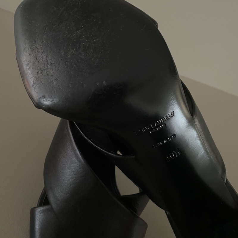 Mule Yves Saint Laurent Loulou Preto-39 Mule Yves Saint Laurent Loulou Preto-39