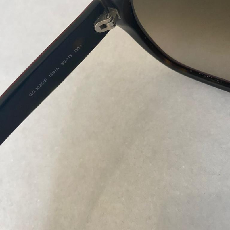 Óculos Gucci Preto GG 1025/S