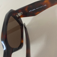 Óculos Prada Symbole Tartaruga - SPR 17W-F