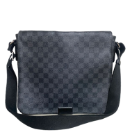 Bolsa Louis Vuitton District MM Damier Graphite