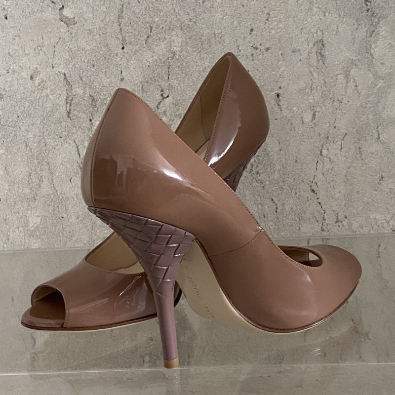 Peep Toe Bottega Veneta Intrecciato Verniz Nude Peep Toe Bottega Veneta Intrecciato Verniz Nude