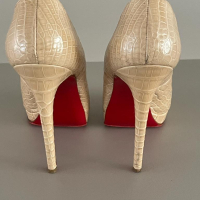 Peep Toe Christian Louboutin Couro 36