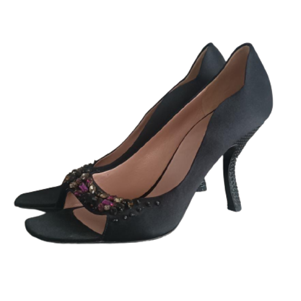 Peep Toe Prada Cetim Preto Pedraria - 36