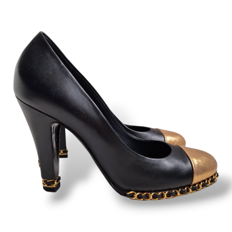 Scarpin Chanel Preto com Dourado 36 Scarpin Chanel Preto com Dourado 36