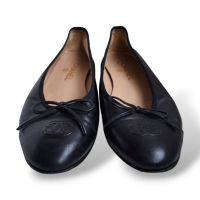 Sapatilha Chanel CC Cap Toe Couro Preta-38