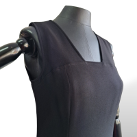 Vestido Calvin Klein Preto Decore Quadrado-36