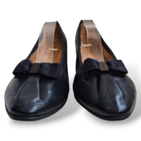 Sapatilha Salvatore Ferragamo Preta-37