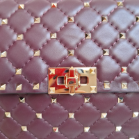 Bolsa Valentino Rockstud Spike Vinho