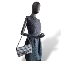 Bolsa Chanel Tweed Preta e Branca