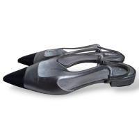 Slingback Chanel CC Prata e Preto - 36