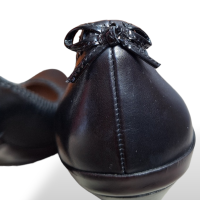 Scarpin Salvatore Ferragamo Preto com laço-36