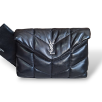 Mini Clutch Yves Saint Laurent Puffer Preta com Porta Cartões