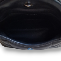 Mini Clutch Yves Saint Laurent Puffer Preta com Porta Cartões
