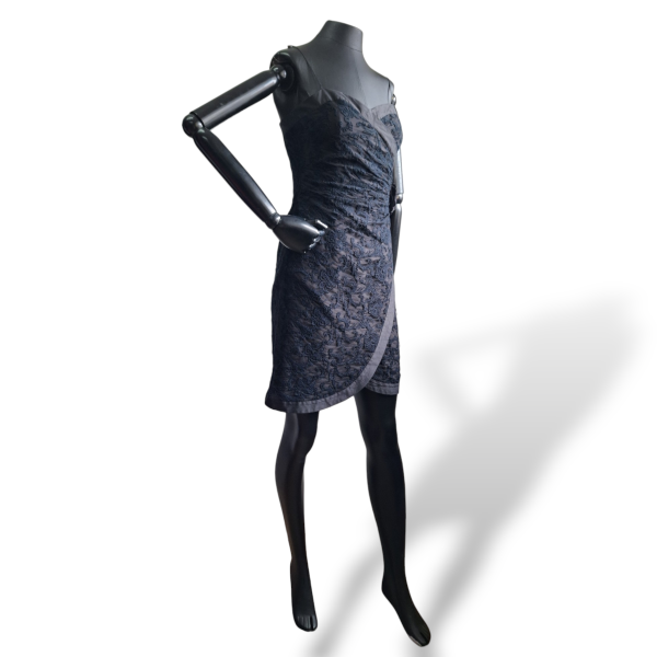 Vestido Armani com Preto com Flor-42