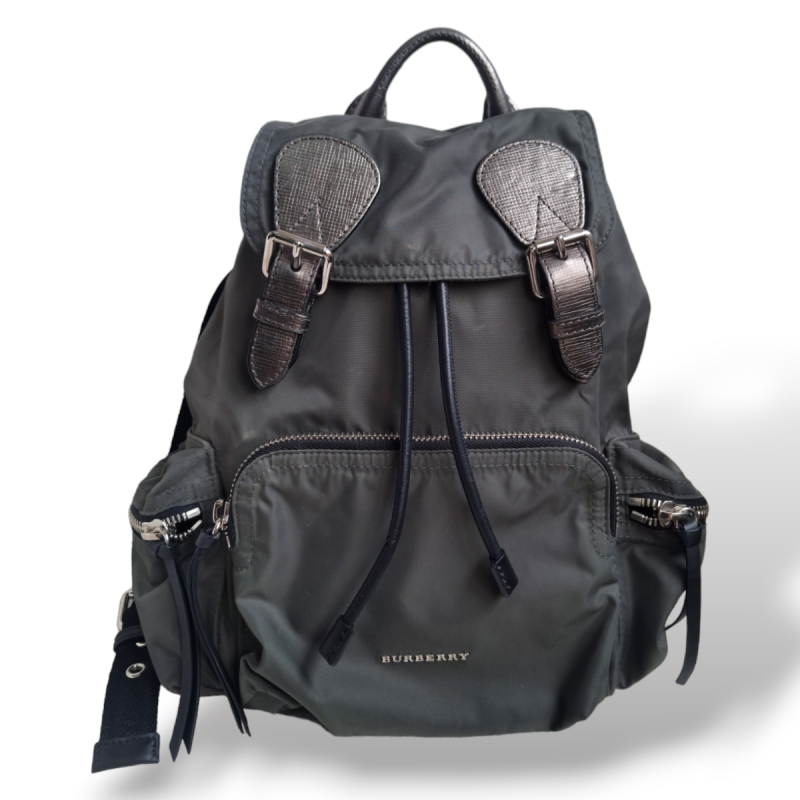 Mochila Burberry Nylon Verde Musgo Mochila Burberry Nylon Verde Musgo