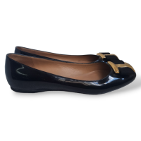Sapatilha Salvatore Ferragamo Preta-35