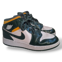 Tênis Nike Air Jordan 1 Mid Sonics Green Yellow