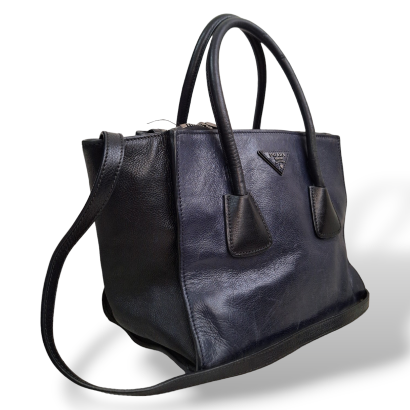 Bolsa Prada Glace Calf Twin Pocket Tote Preta e Azul Marinho Bolsa Prada Glace Calf Twin Pocket Tote Preta e Azul Marinho