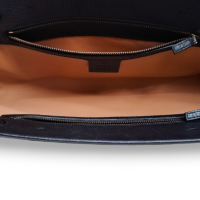 Clutch Gucci Preta