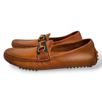 Mocassim Gucci Drive em Couro Caramelo-37