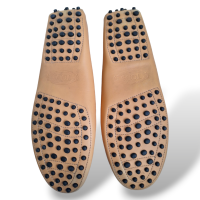 Mocassim Tod's Nude com Fivela Prata-37