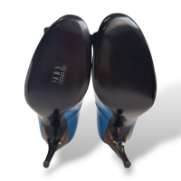 Scarpin Roger Vivier Azul Com Fivela Prata -36