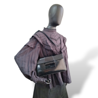 Bolsa Salvatore Ferragamo Preta em Couro Box