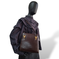 Bolsa Salvatore Ferragamo Couro Marrom