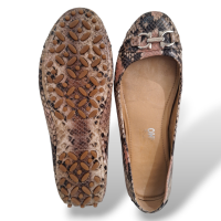 Sapatilha Salvatore Ferragamo Estampa Cobra - 36