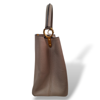 Bolsa Louis Vuitton Capucines Taupe