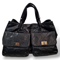 Bolsa Chanel Pocket Shoulder Couro Preta