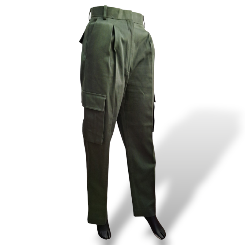 Calça Celine Verde Militar -36 Calça Celine Verde Militar -36