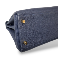 Bolsa Hermès Kelly 28 Couro Togo Azul Marinho Ferragem Dourada