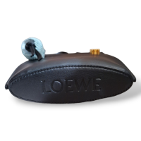 Bolsa Loewe Dice Pocket Couro Calfskin Preta